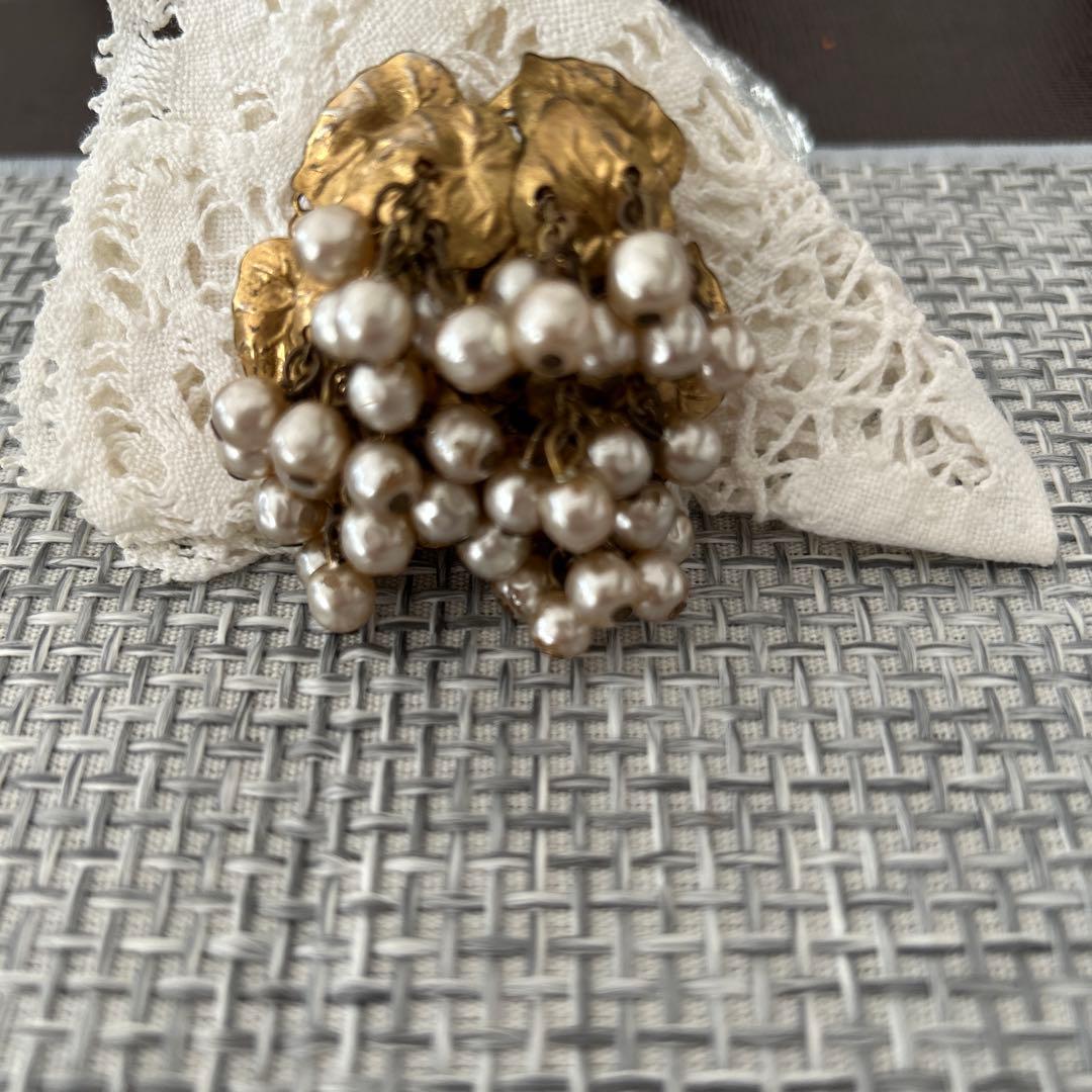 ミリアムハスケルのブローチ