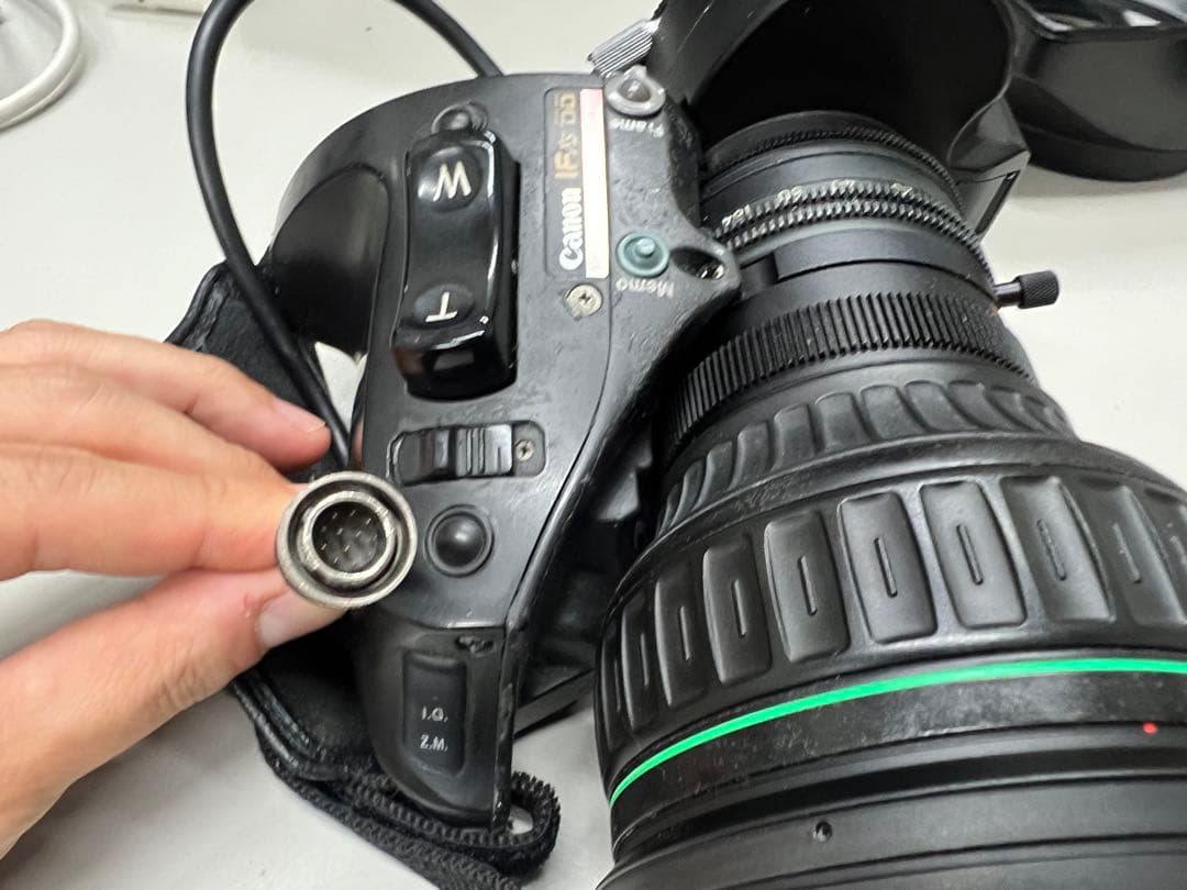 Canon 放送用　ズームレンズ J21ax7.8B4 WRS SX12