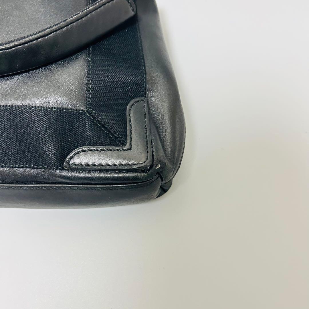 BALENCIAGA ネイビーカバスXS 2WAY ハンドバッグ ブラック