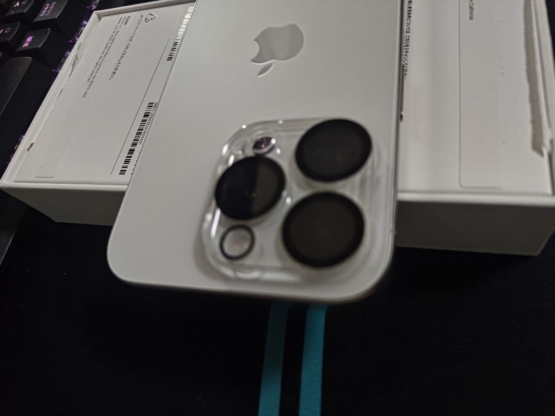 iPhone15 pro 128GB 美品