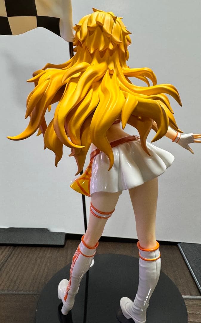 【再販ver】星井美希 小悪魔サーキットレディVer. フィギュア