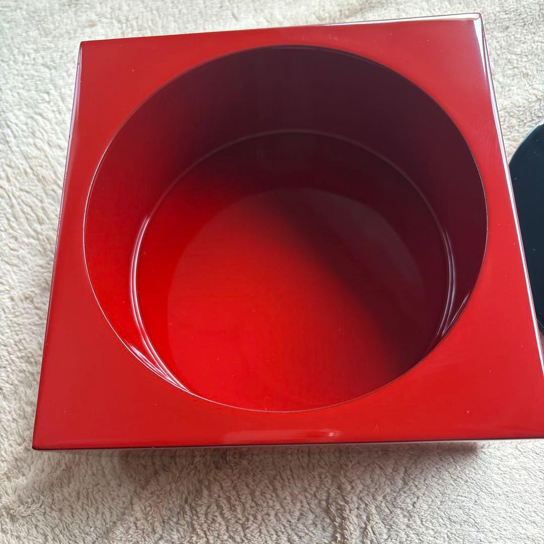 沖縄べんぼう漆器お菓子入れ