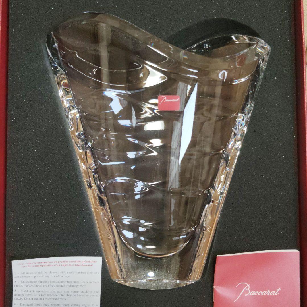 Baccarat ウェーブフラワーベース