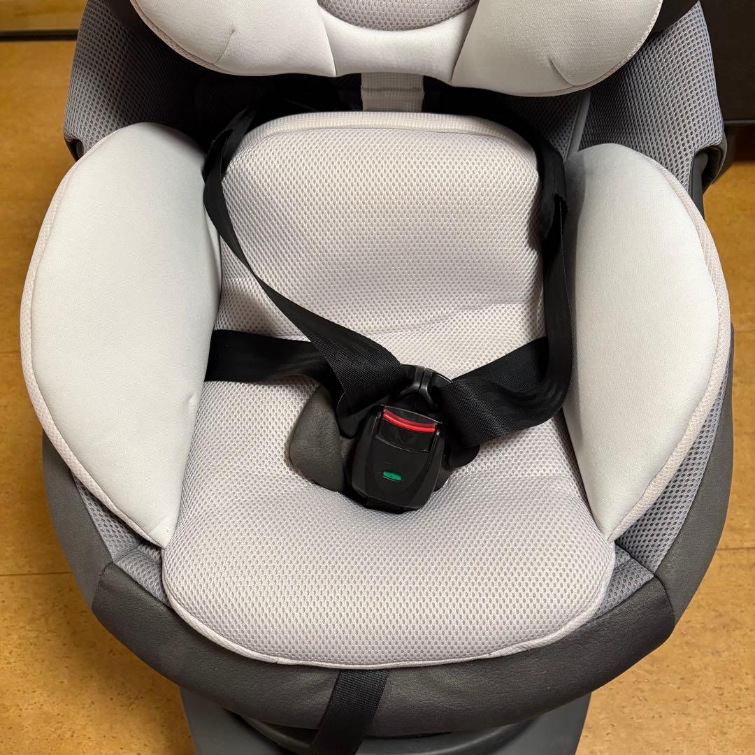 コンビ　combi チャイルドシート　ZA-670 THE S AIR