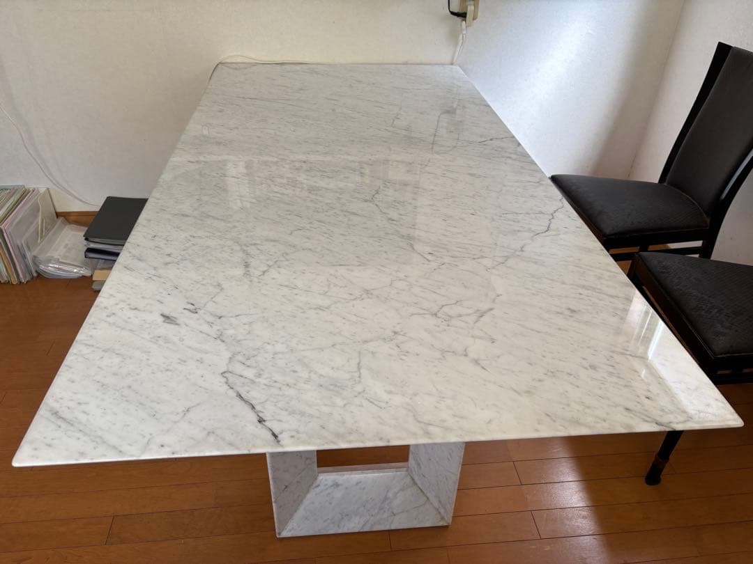 【超希少】モビリア大理石ダイニングテーブル【mobilia】