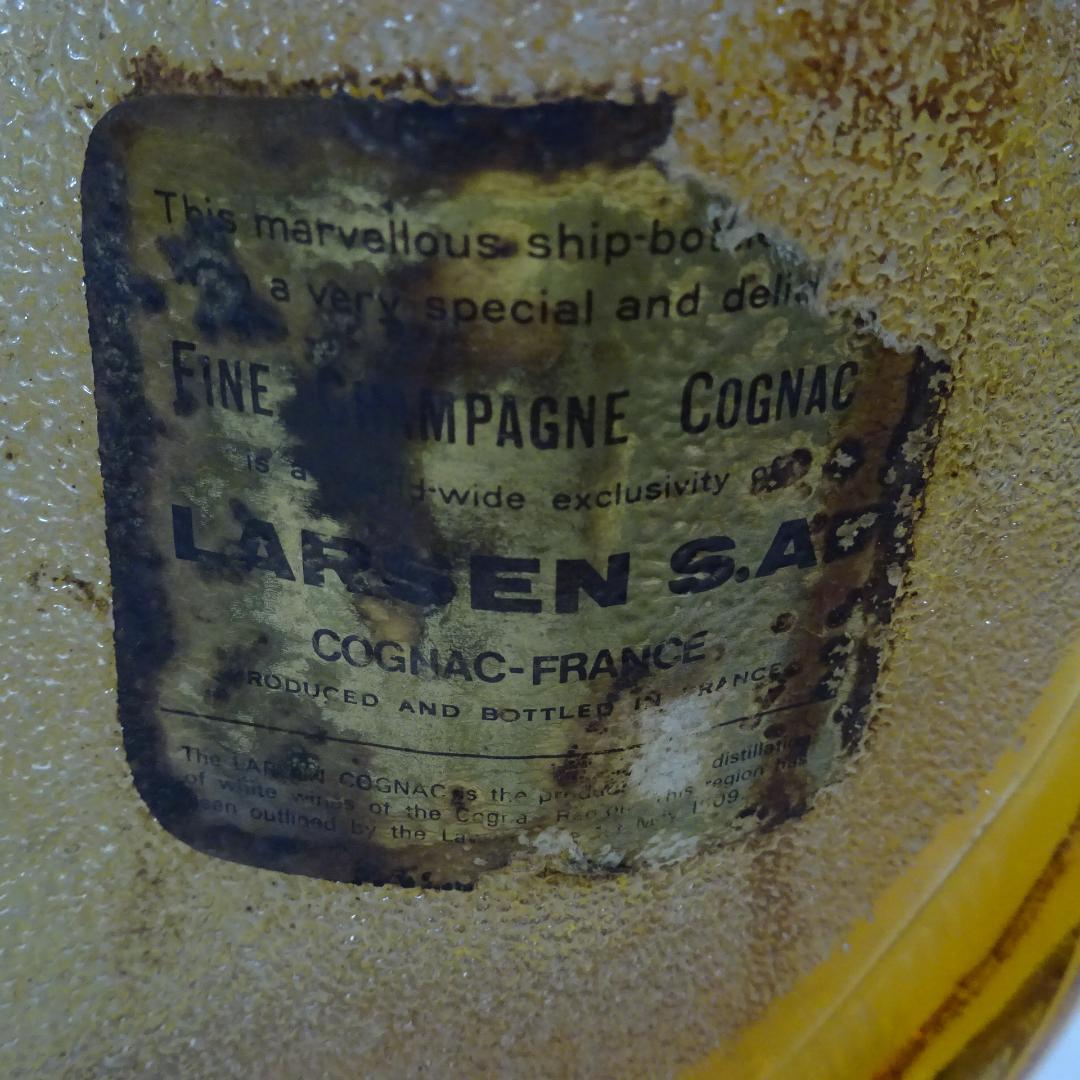 Larsen Invincible ブランデー 船型ボトル 3本