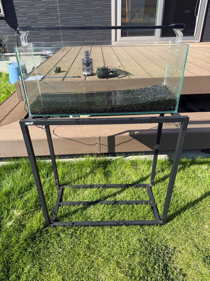 ガラス水槽 60cm セット 水槽台 • フィルター・LEDライト付き