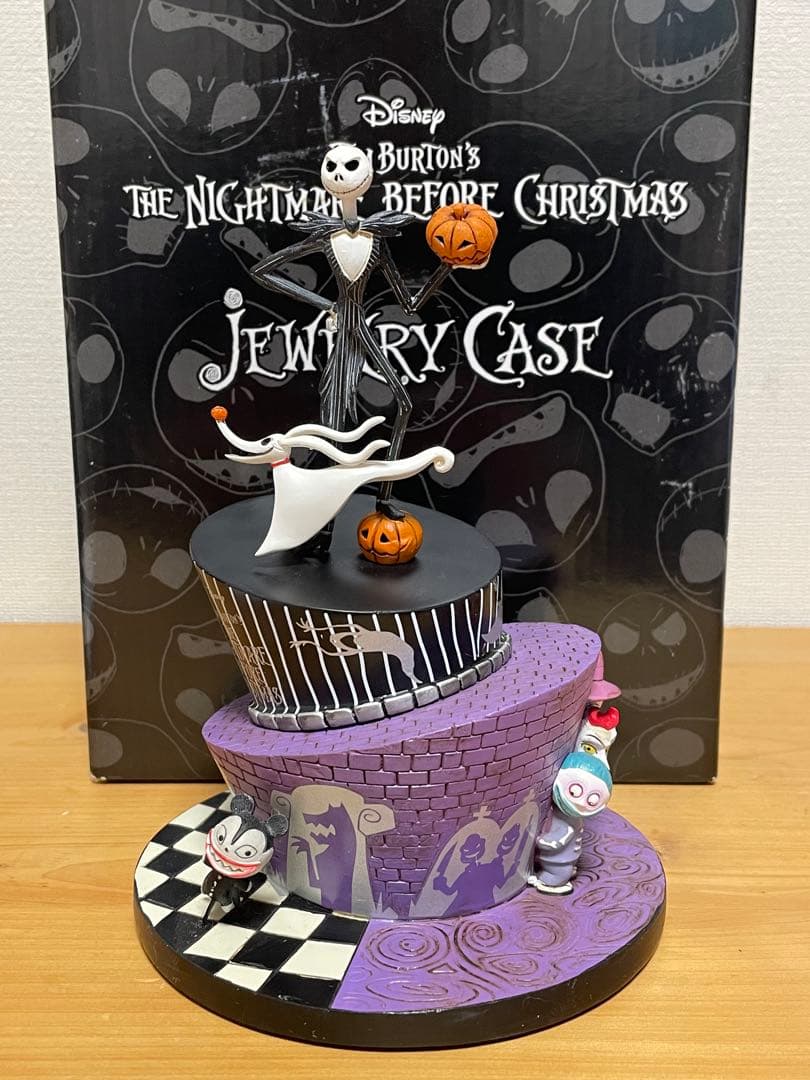 ナイトメアビフォアクリスマス　フィギュア　ジュエリーケース　ディズニーストア