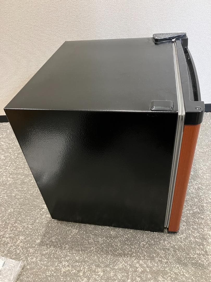 アイリスプラザ 冷凍庫 PF-A32FD-M 木目調 1ドア 2020年製