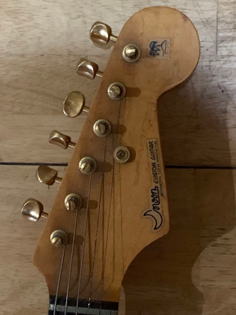 MOON PGM ストラトキャスター