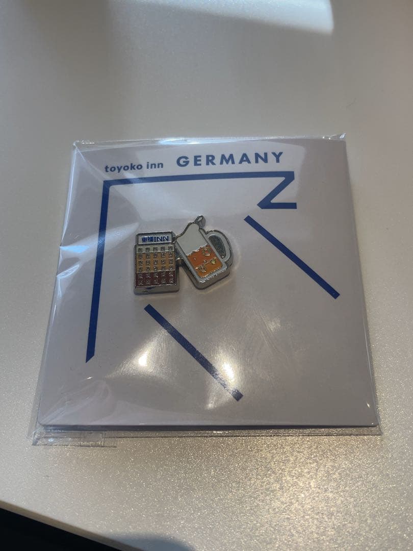 東横イン フランクフルト ピンバッジ