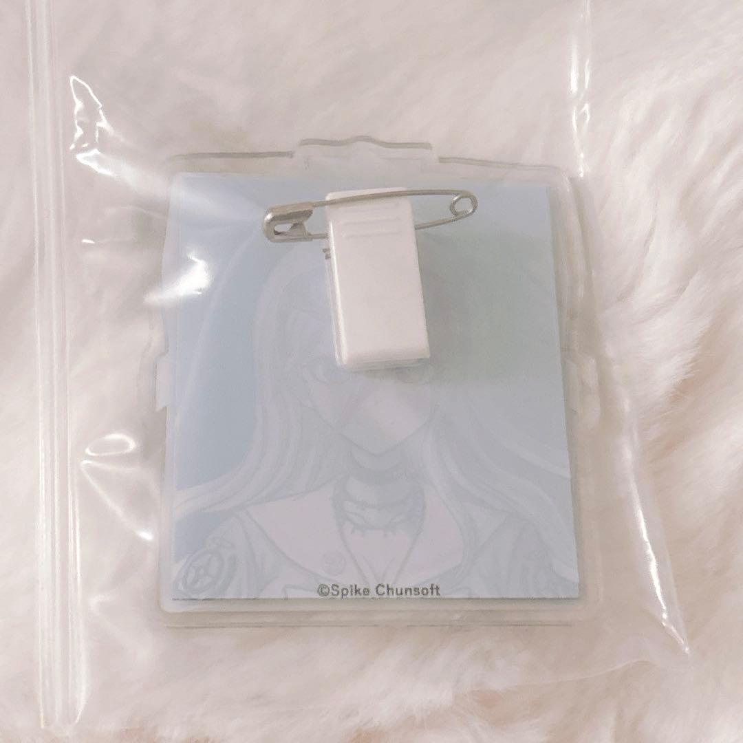 ニューダンガンロンパV3 遺影アクリルバッジ 入間美兎 ダンロン 弾丸論破