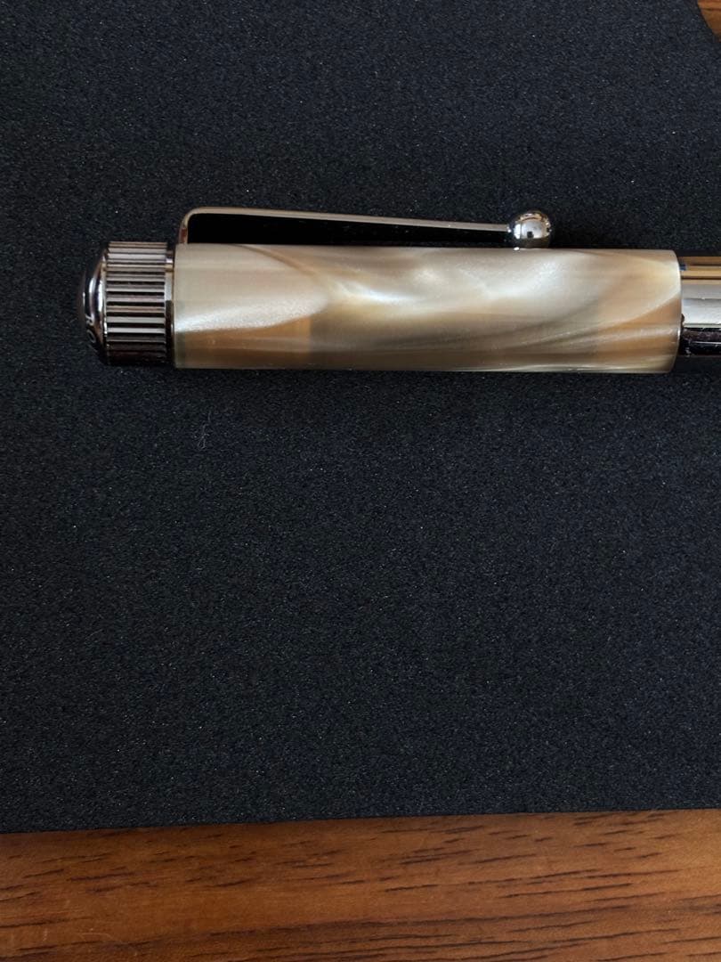 ROMEO NO 3ボールペン /イタリアンべージュ　細軸