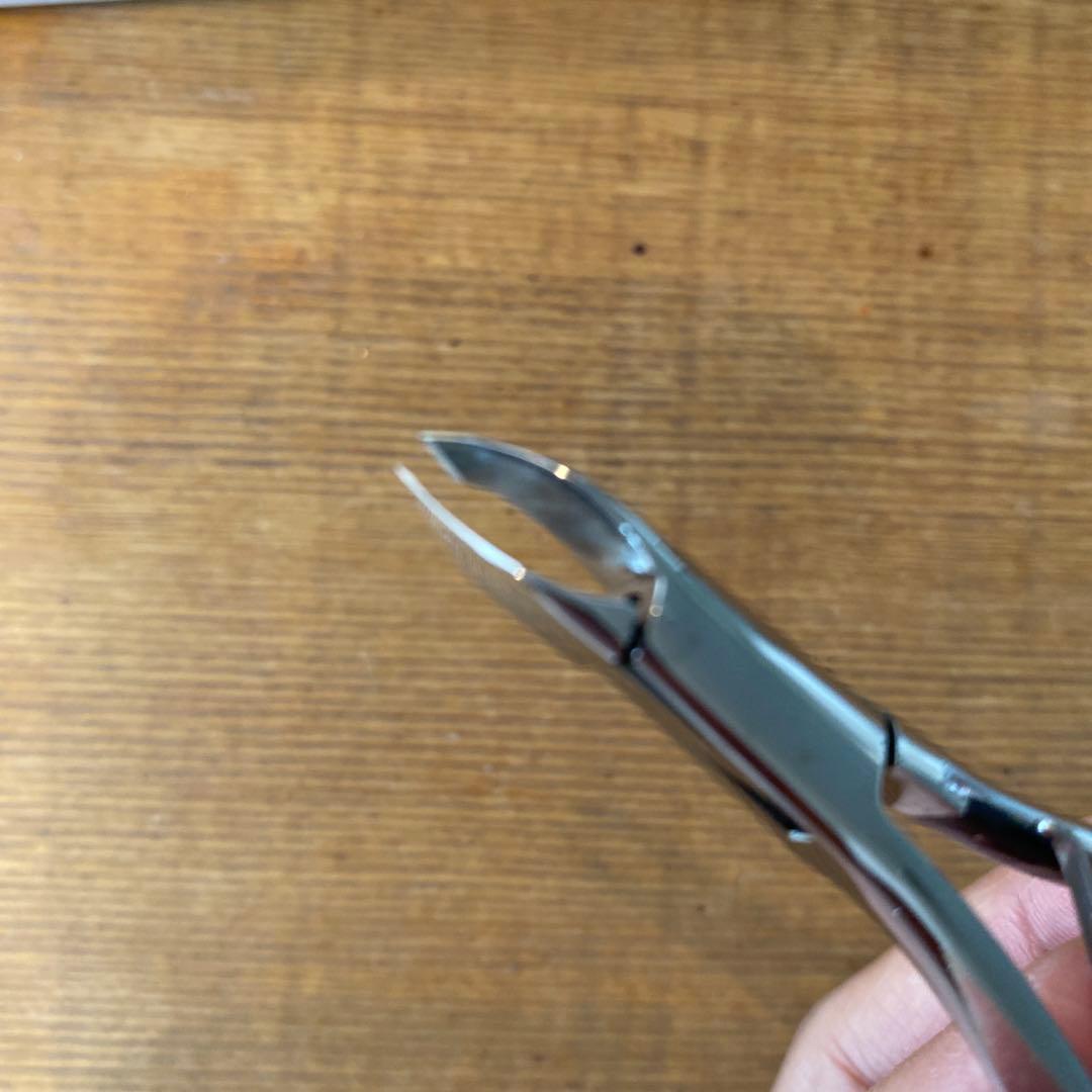 ネイルニッパー　キューティクルニッパわー