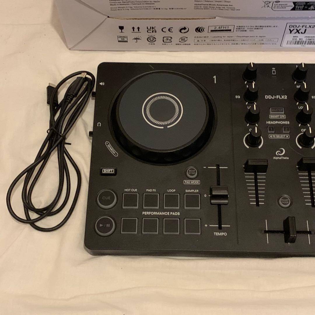 DDJ - FLX2 コントローラー
