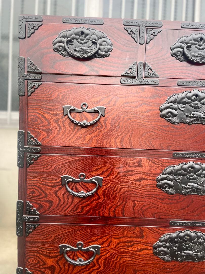 伝統工芸 岩谷堂箪笥 南部鉄器金具 うるし塗装 整理タンス 抽斗 時代箪笥