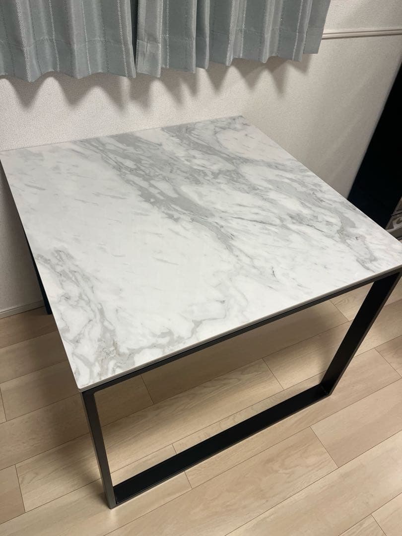 ニトリ　セラミックテーブル