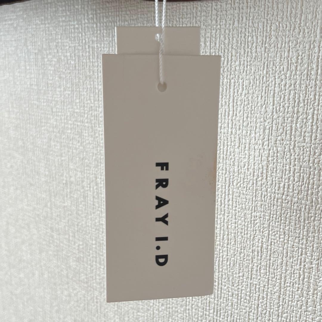 【新品タグ付き】FRAY I.D カットコンビペプラムトップス