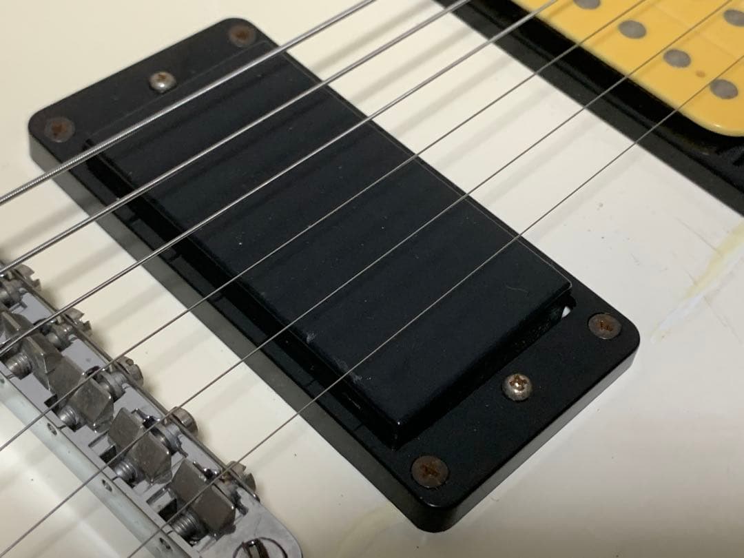 Mロゴ Mockingbird モッキンバード hide 白 アイボリー MG