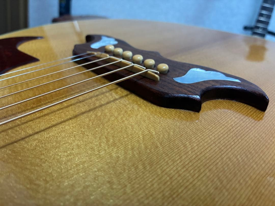 フルメンテ済 【美品】Gibson DOVE VOS カスタムショップ製　限定