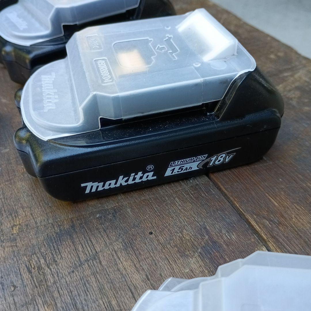 Makita 電気ケトル バッテリー４個付き