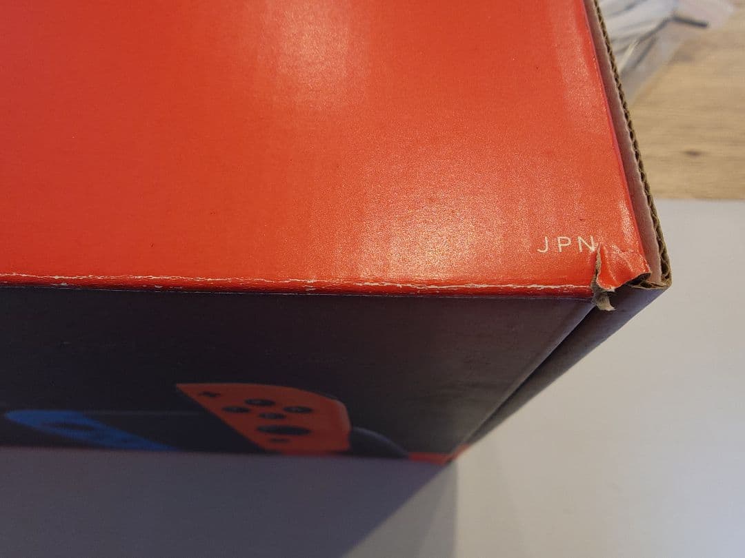 Nintendo Switch 本体+充電スタンド(フリーストップ式)