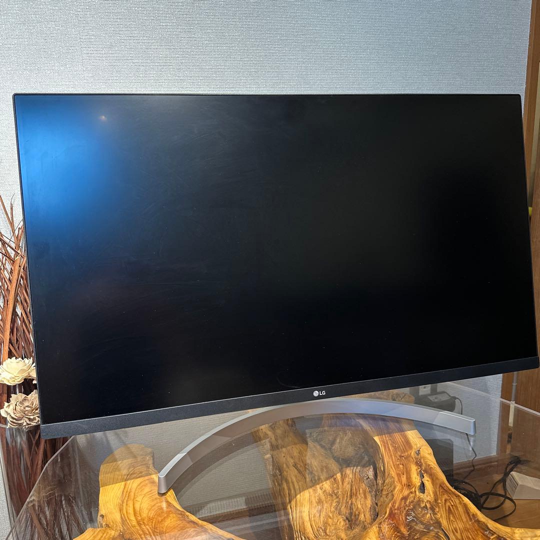 LG 32UN650-W 31.5インチ 4K HDR モニターディスプレイ