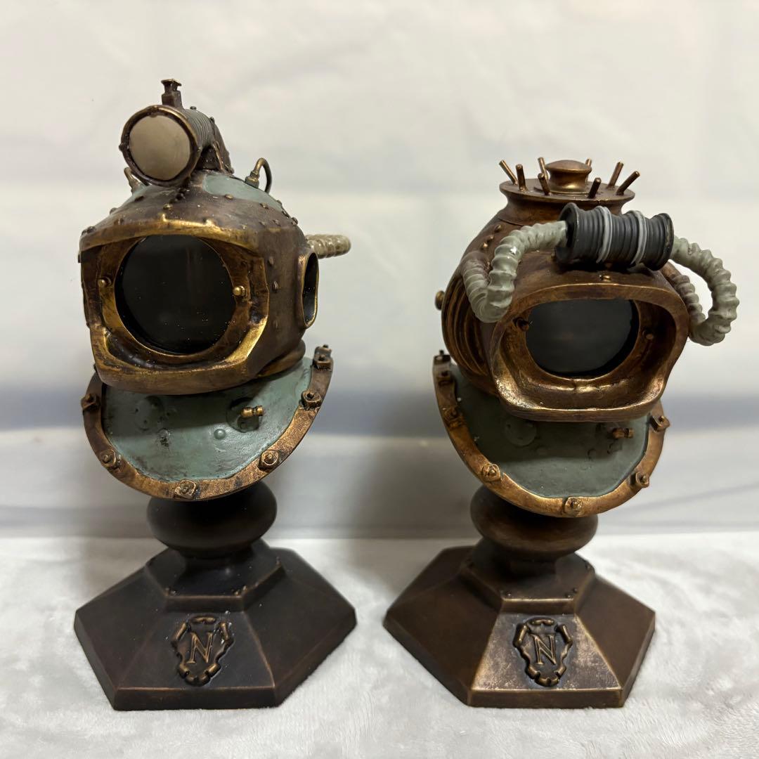ディズニー 海底2万マイル ネモ船長 クルー ヘルメット レプリカ スタチュー