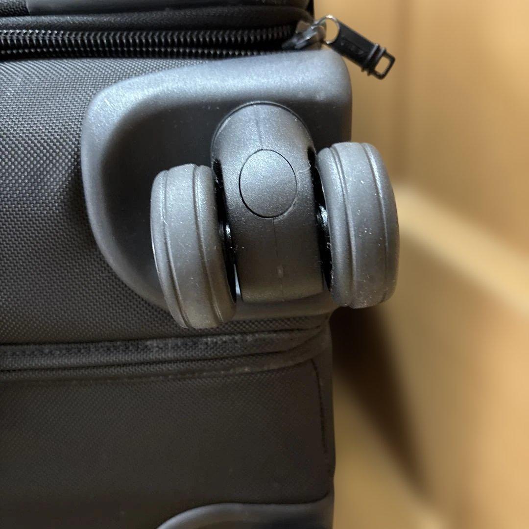 TUMI 22069DH スーツケース 大型 車輪交換済 廃盤モデル　大容量