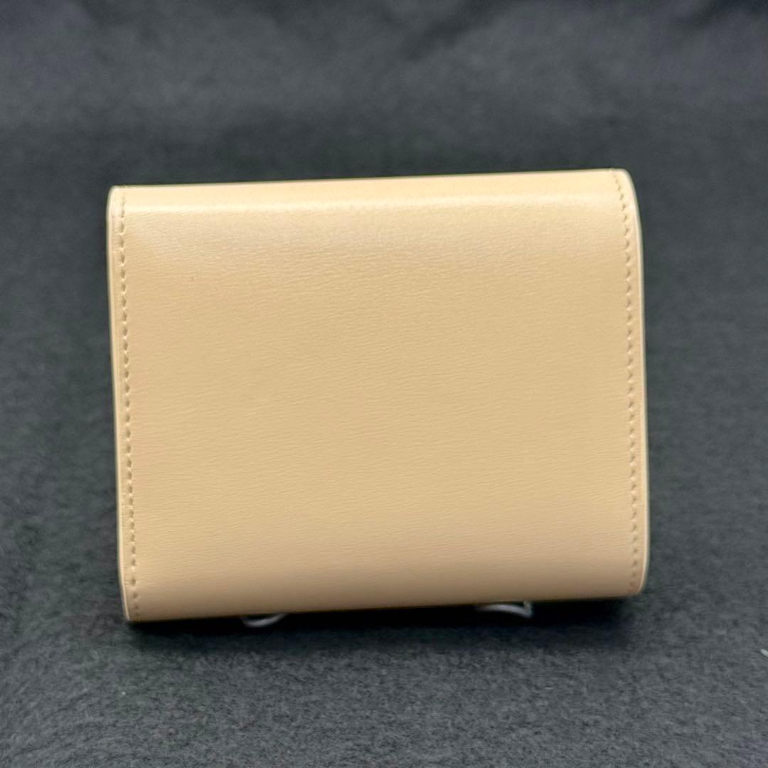 新品に近い❣️セリーヌ トリオンフ ベージュ コンパクト　財布　 N86