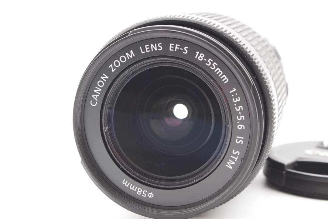 美品✨Canon EOS Kiss X8i 標準レンズキット　Wi-Fi機能