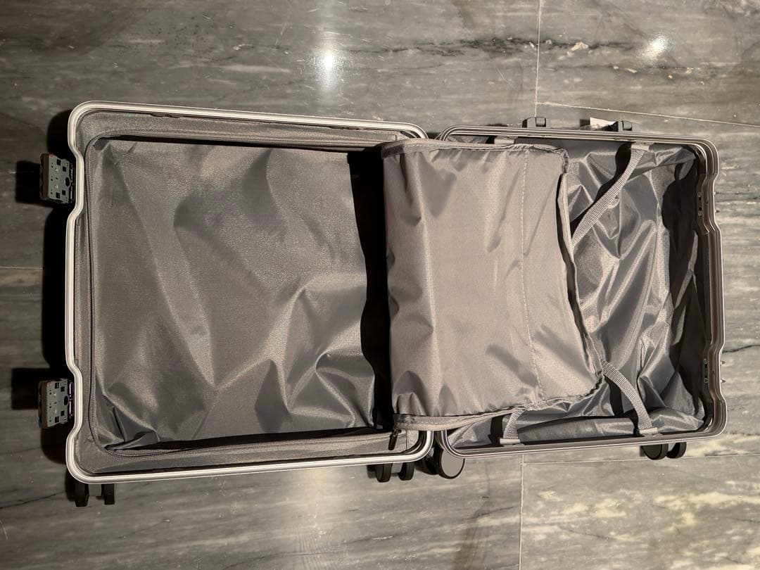 【非売品】機内持ち込み可 adidas キャリーケース スーツケース シルバー