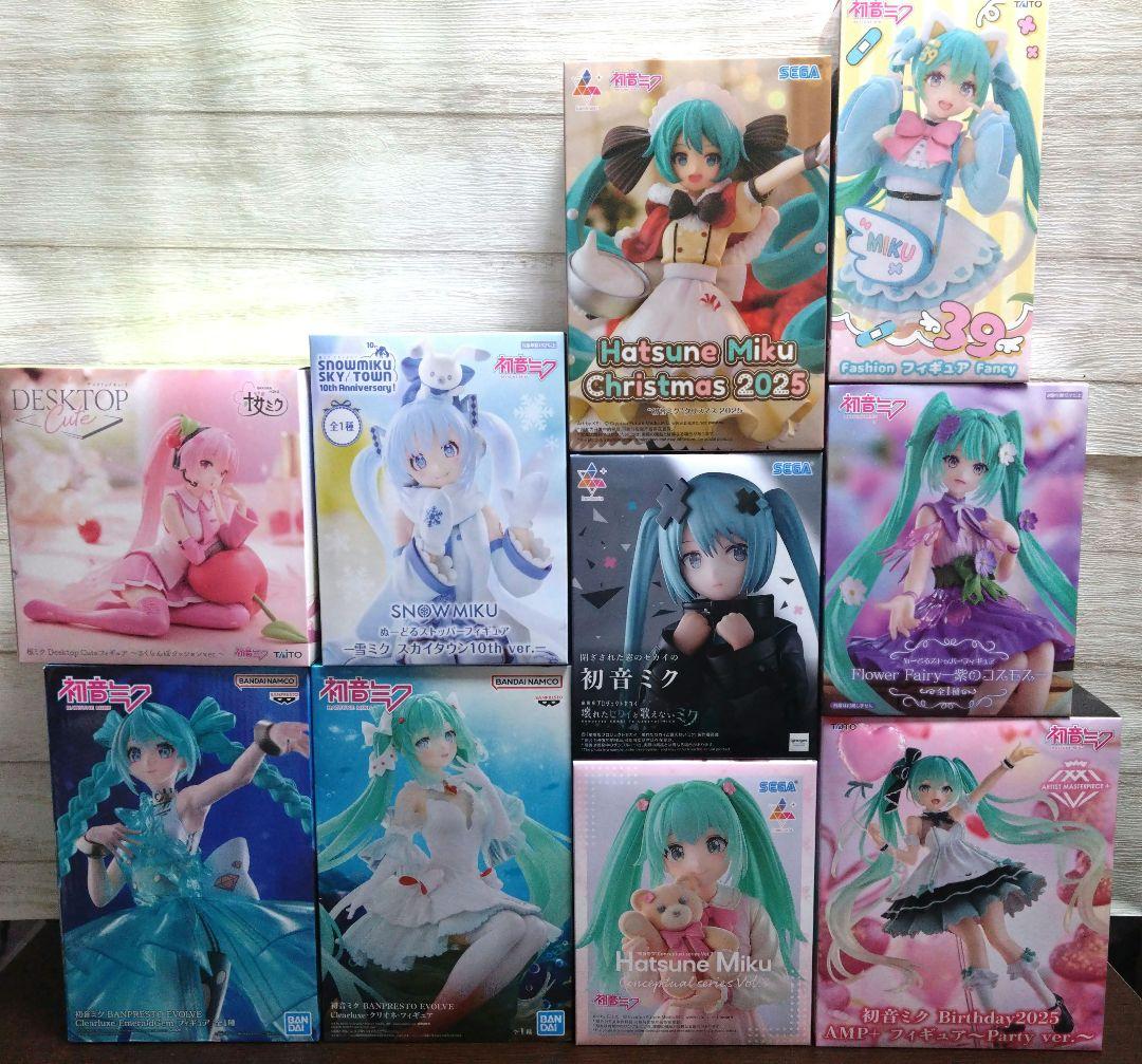 初音ミク　フィギュア　10点セット　桜ミク　雪ミク