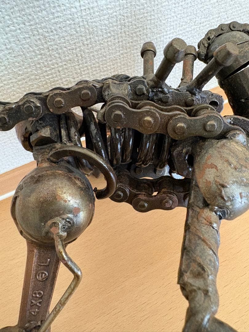 エイリアン　メタルアート　廃材アート　スクラップアート