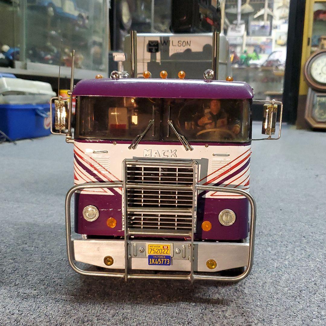 タミヤ　トレーラーベースのコンボイ劇中車