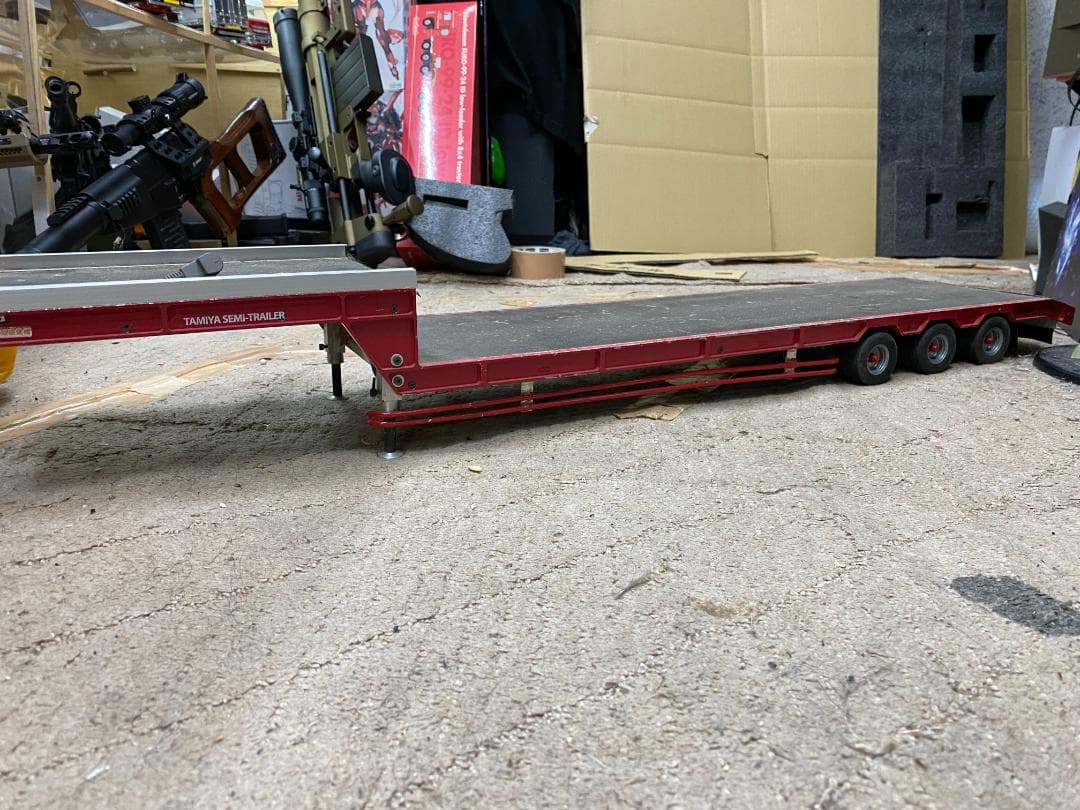 タミヤ　1/14 スカニアR620フルオペレーション　重機トレーラーセット