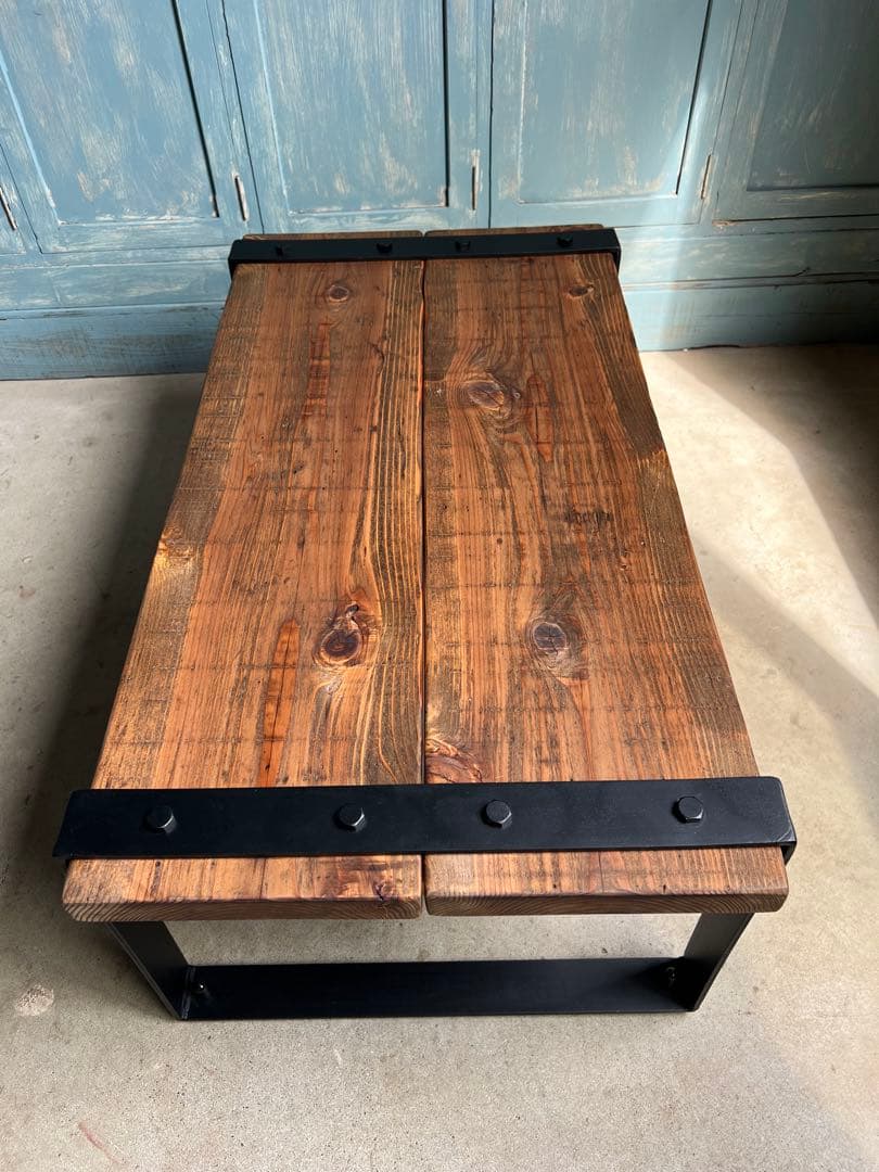 アイアンテーブル　ローテーブル　アイアン家具