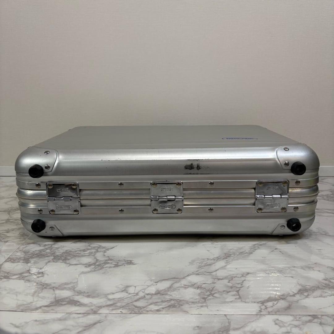 廃盤・美品　RIMOWA TOPAS リモワ　22L アタッシュケース　アルミ