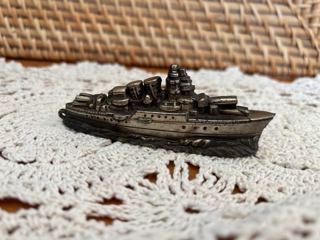 希少 戦前 グリコ おまけ 軍艦文鎮　特製懸賞品 レア (写真追加確認)