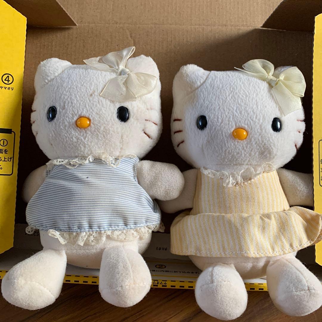 ハローキティ　ぬいぐるみ　２個セット