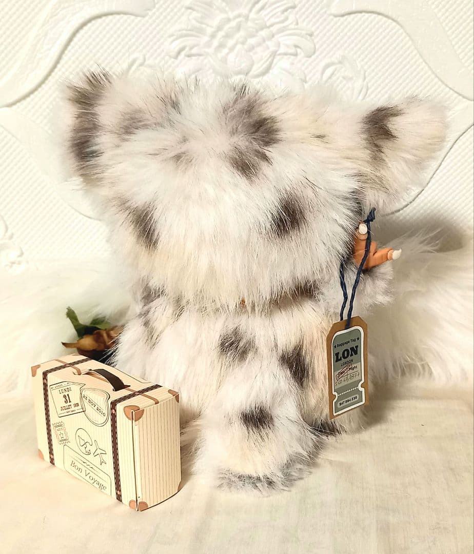 ハンドメイド・可動Big長毛ベビさんのお人形・アートドール・ぬいぐるみ・創作