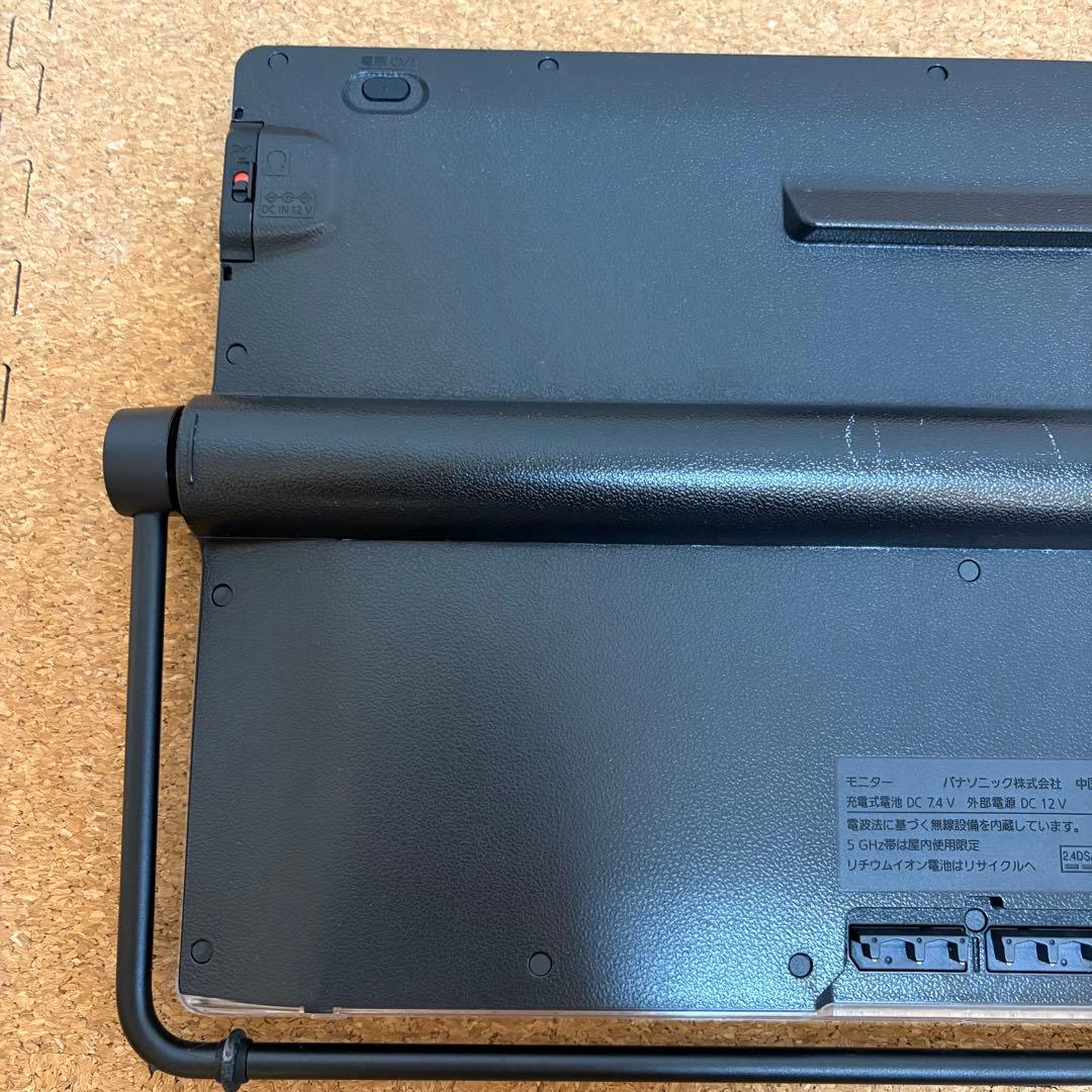 【美品】Panasonic 15V型 防水ポータブルテレビ UN-15CN10D