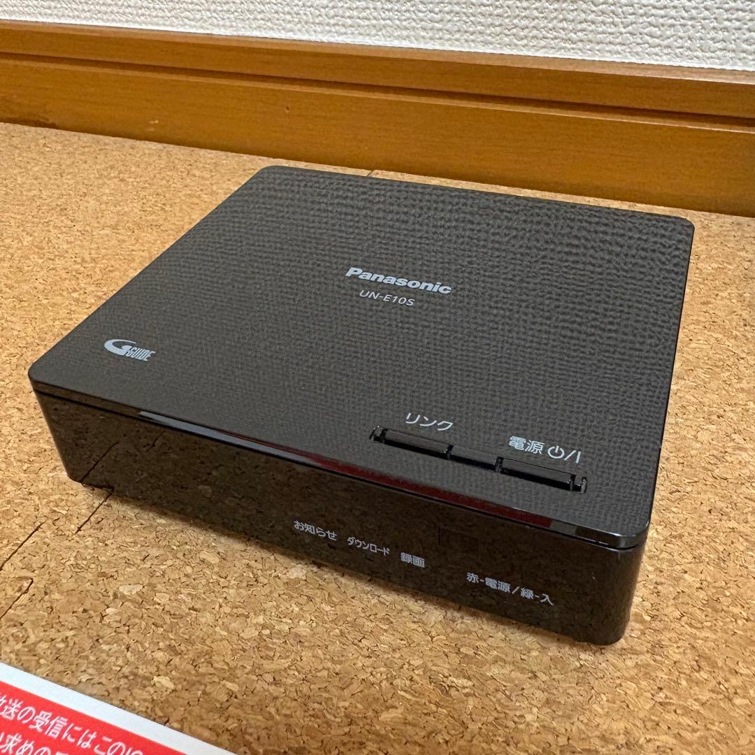 【美品】Panasonic 15V型 防水ポータブルテレビ UN-15CN10D