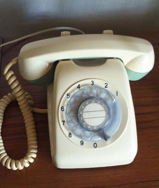 昭和レトロ電話機601-A2　アイボリー