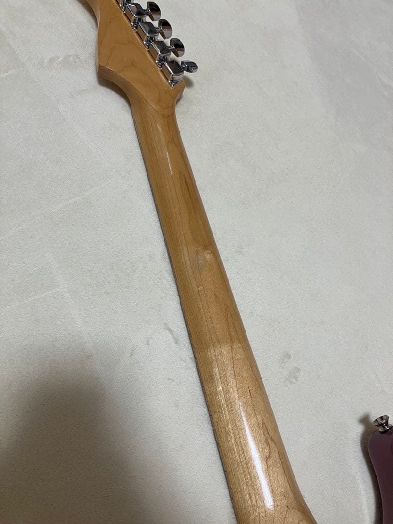 FERNANDES ストラトキャスタータイプ エレキギター