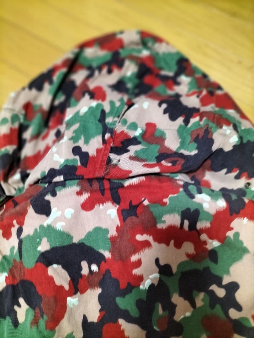 迷彩ジャケット フード付き