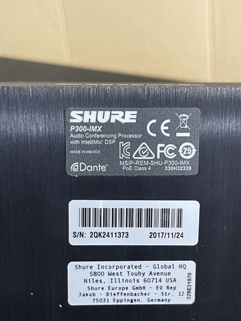 SHURE P300-IMX IntelliMix オーディオ会議プロセッサー