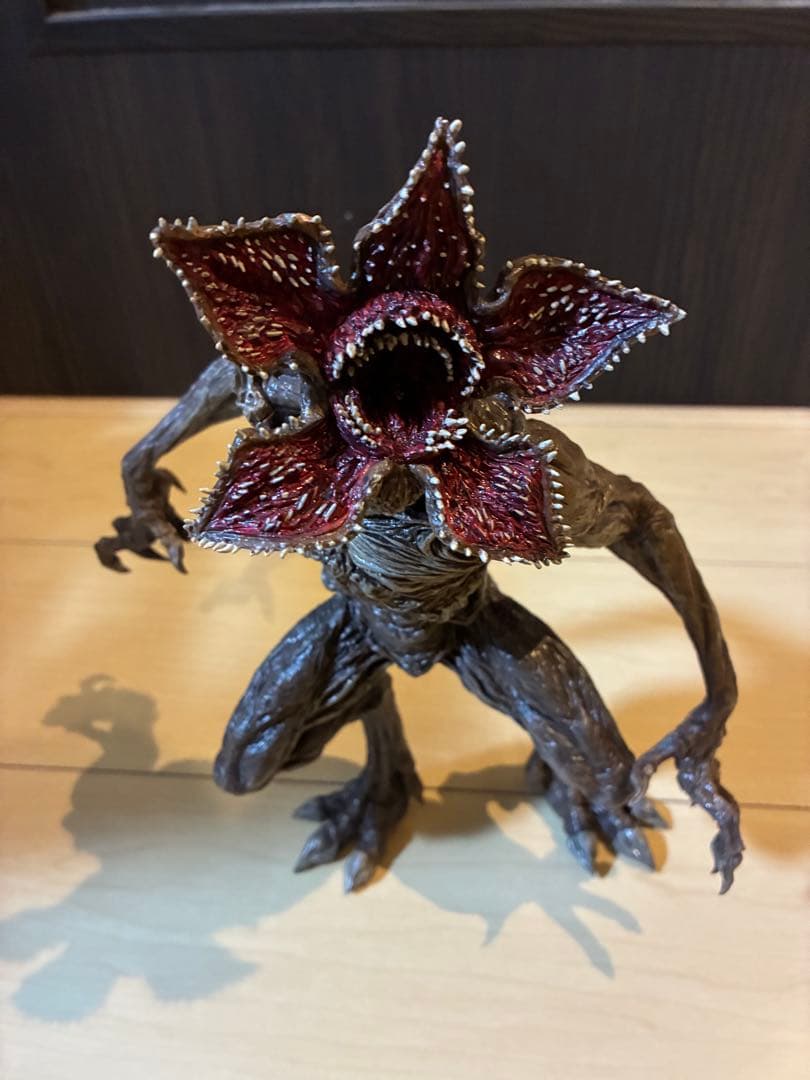 ストレンジャーシングス　フィギュア　デモゴルゴン