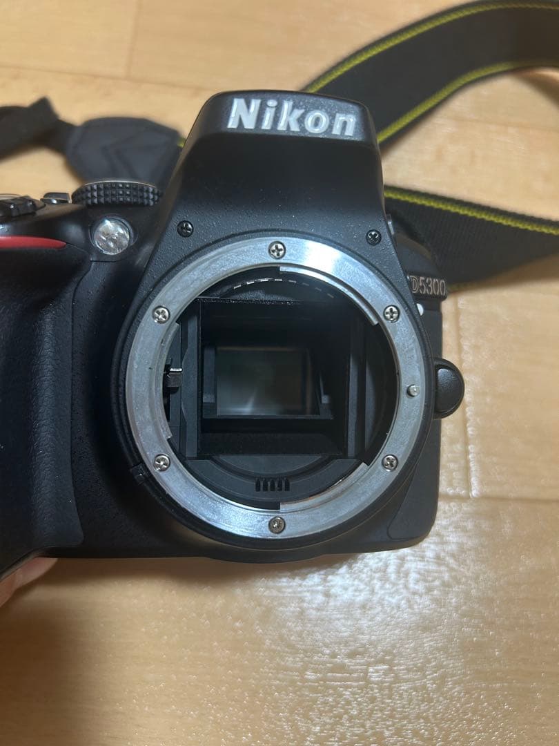 Nikon D5300 デジタル一眼レフカメラ　カメラバッグ付き　レンズセット