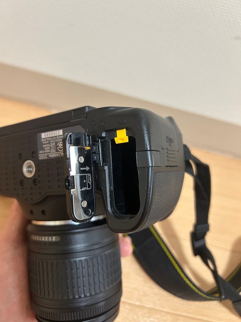 Nikon D5300 デジタル一眼レフカメラ　カメラバッグ付き　レンズセット